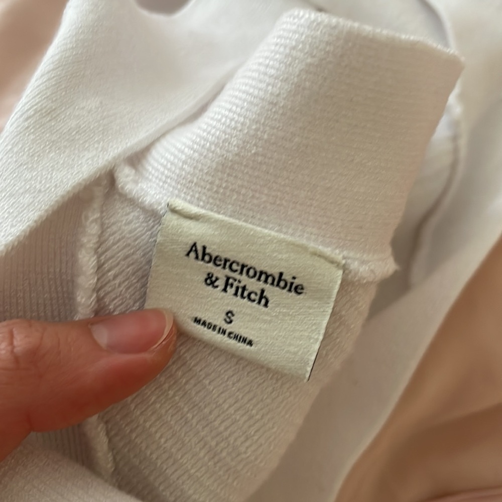 Abercrombie and Fitch halter top white - Picture 2 of 2